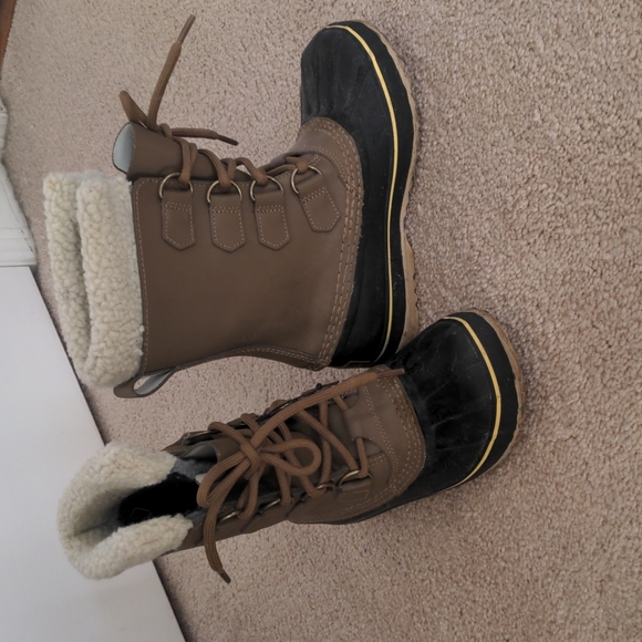 Sorel winter boots - Picture 4 of 4